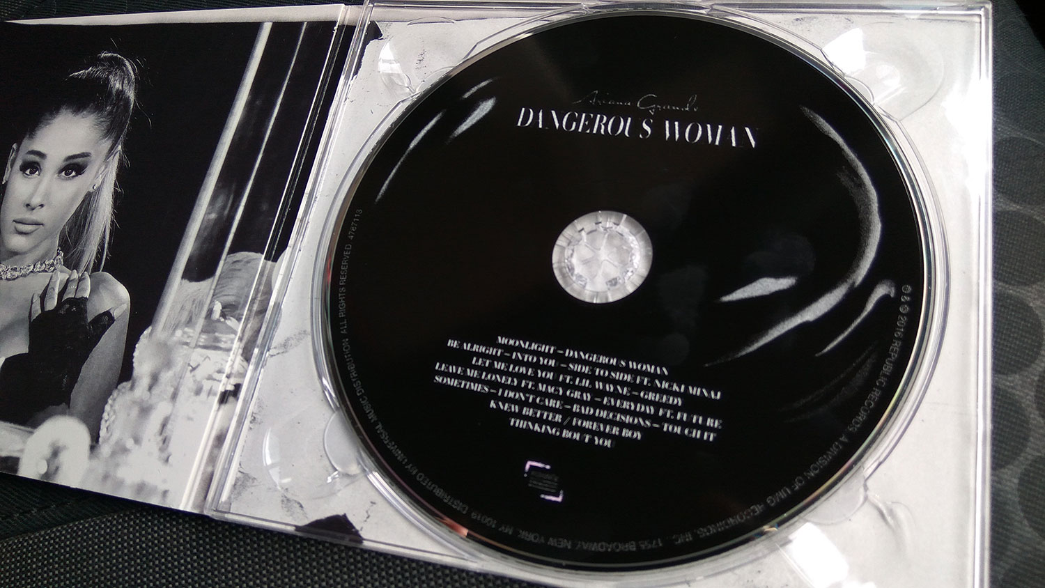 Ariana Grande Dangerous Woman CD Album (Deluxe Version)
