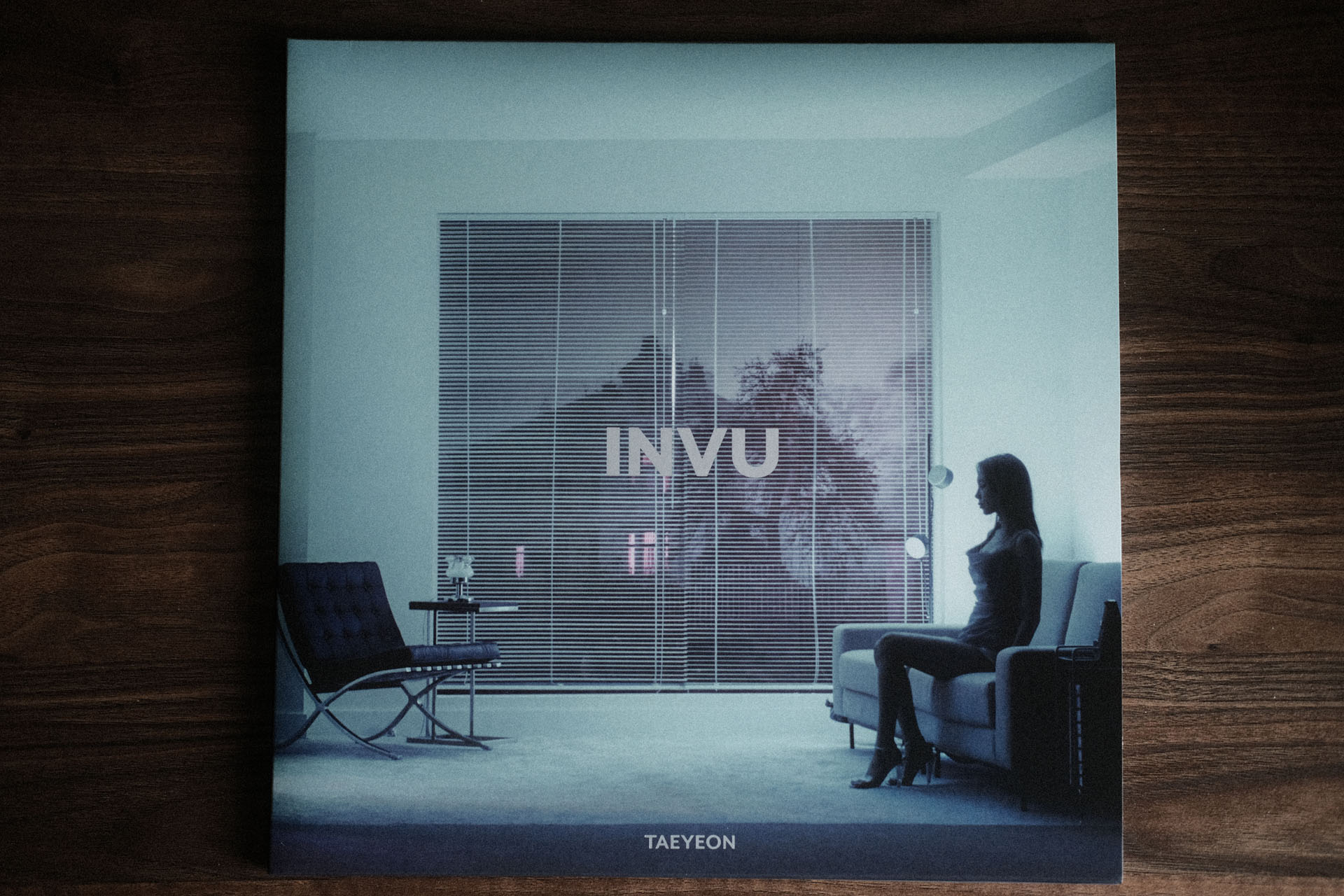 Taeyeon INVU Vinyl Front